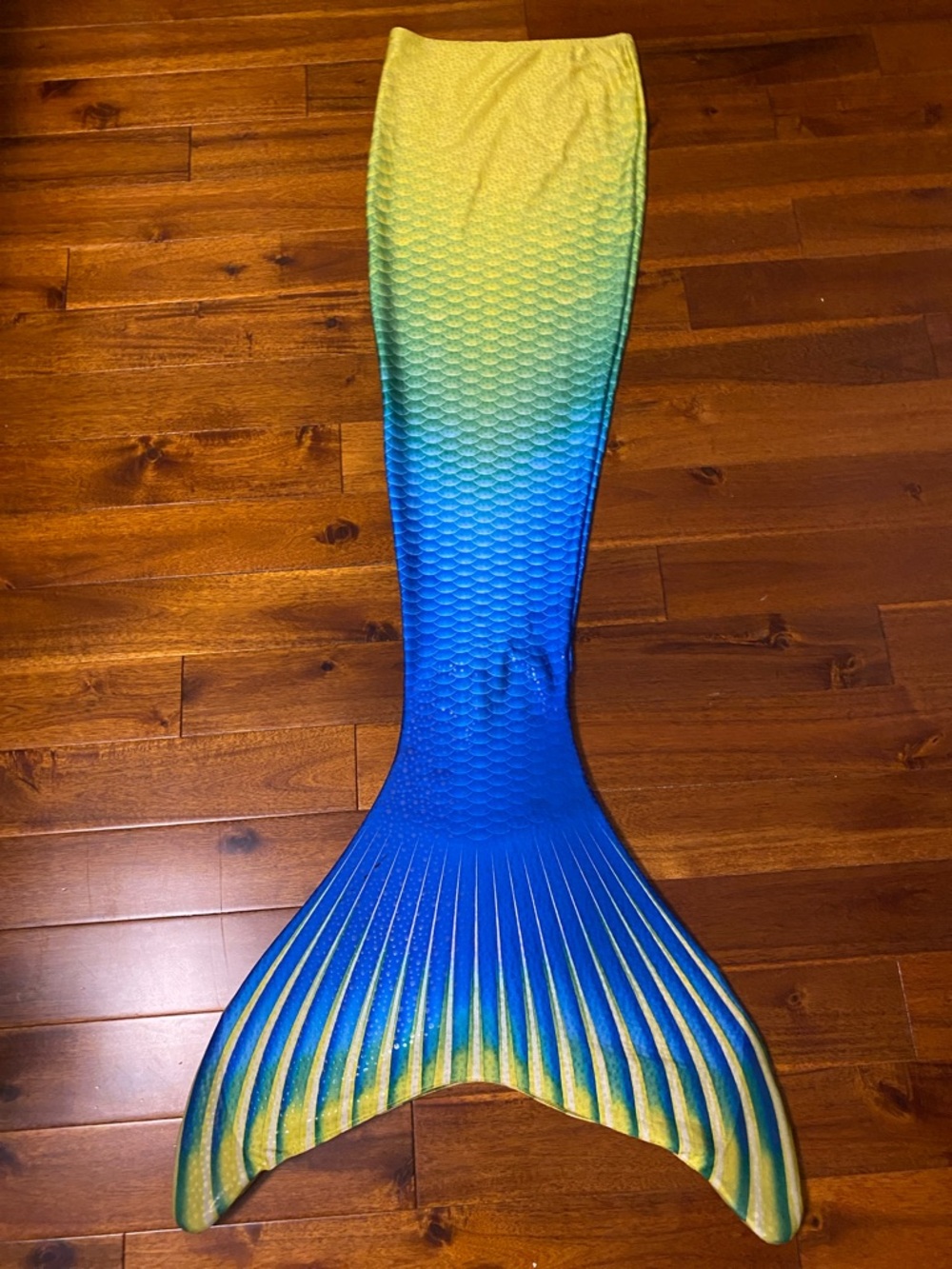 Women’s Size X-Small Fin Fun Mermaid Tail - Limited Edition